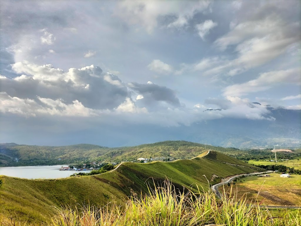 Bukit Tungku Wiri: Petualangan di Papua