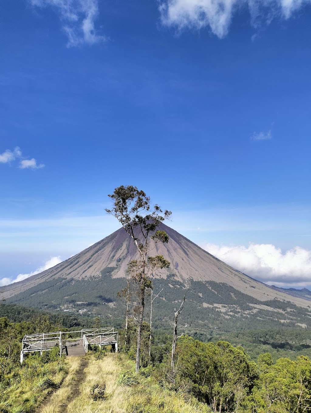 Pesona Wolobobo: Surga Tersembunyi di Nusa Tenggara Timur