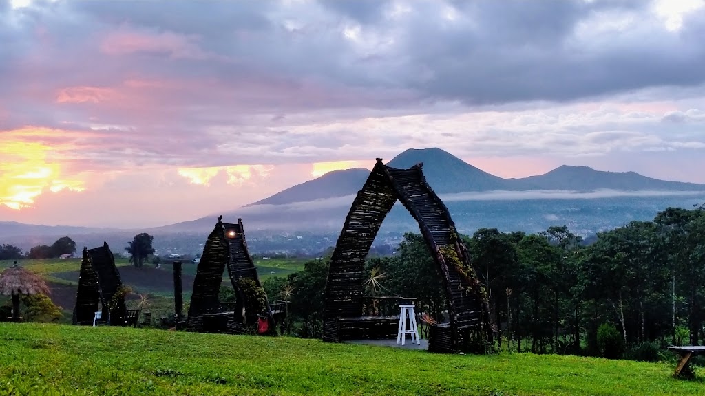 Jelajah Cartens Hills Wawo: Pesona Alam Tersembunyi di Sulawesi Utara