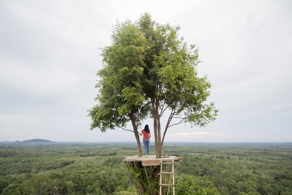 Bukit Gebang Desa Nangka: Pesona Tersembunyi di Bangka Selatan