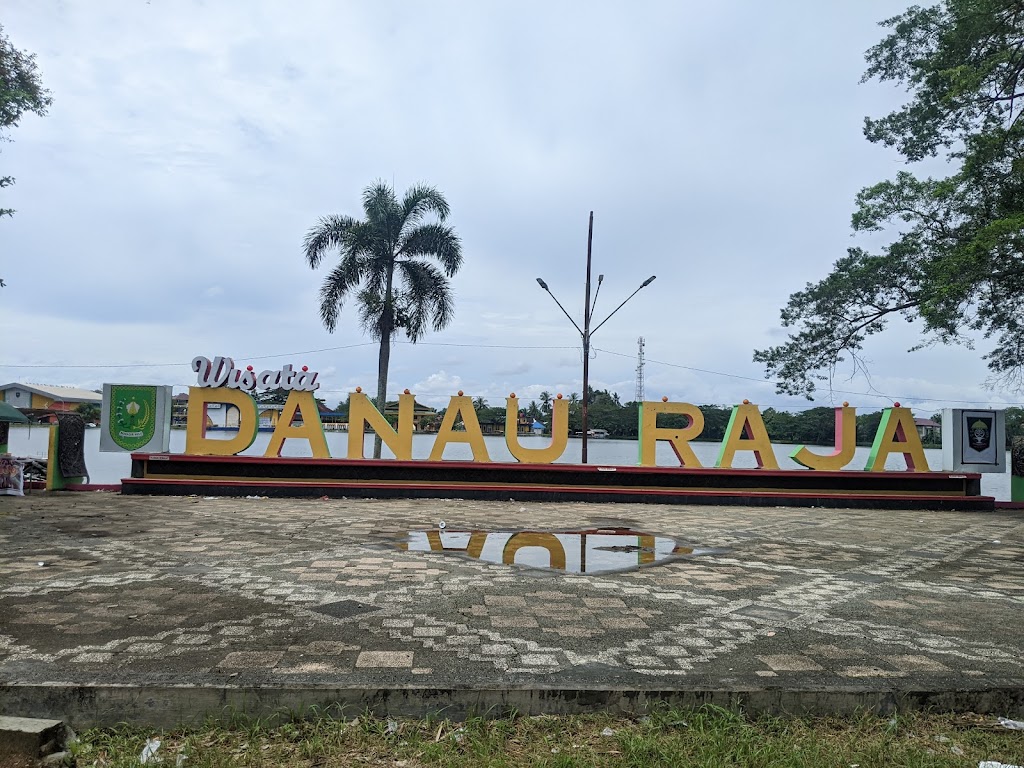 Pesona Danau Raja Rengat: Surga Tersembunyi di Riau