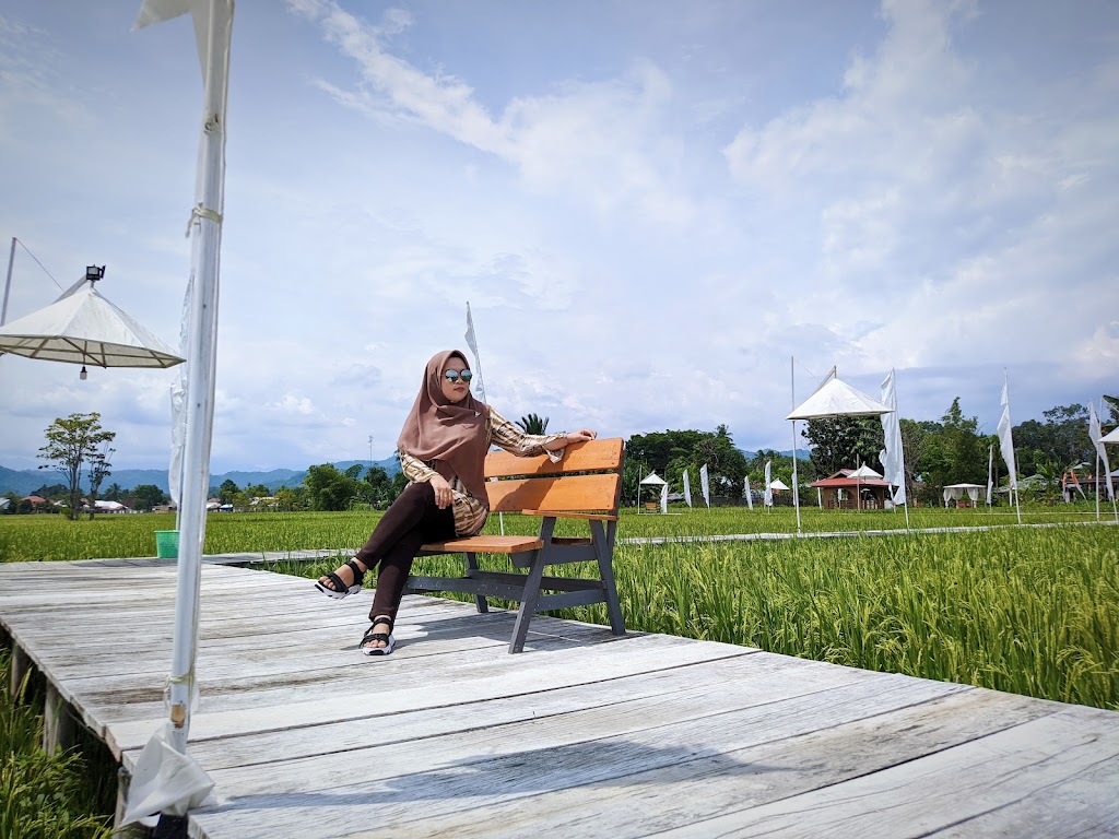 Pesona Wisata Sawah Desa Sejahtera, Bone Bolango