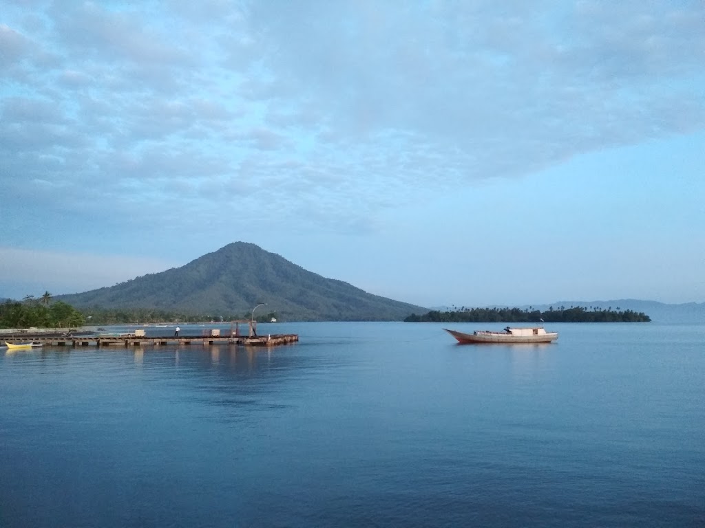 Pesona Pantai Gorua, Halmahera Utara: Surga Tersembunyi di Maluku Utara