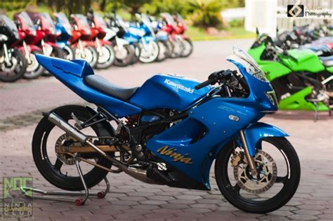 5 Motor Dua Tak Legendaris yang Masih Bikin Ketagihan!