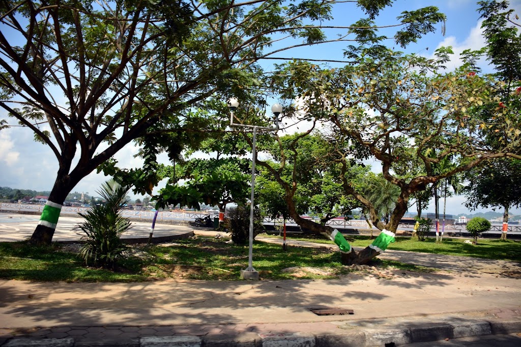Pesona Taman Tepian Mahakam: Jantung Kota Samarinda
