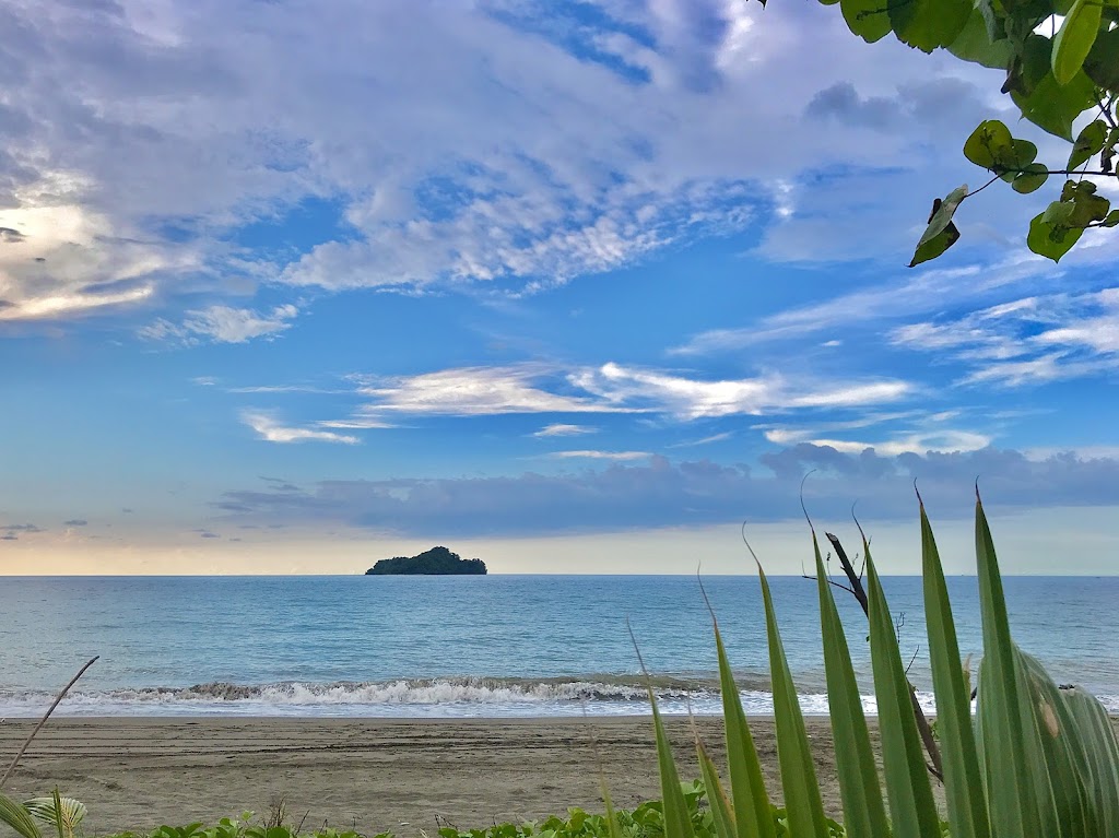 Pesona Pantai Bungin: Surga Tersembunyi di Bolaang Mongondow