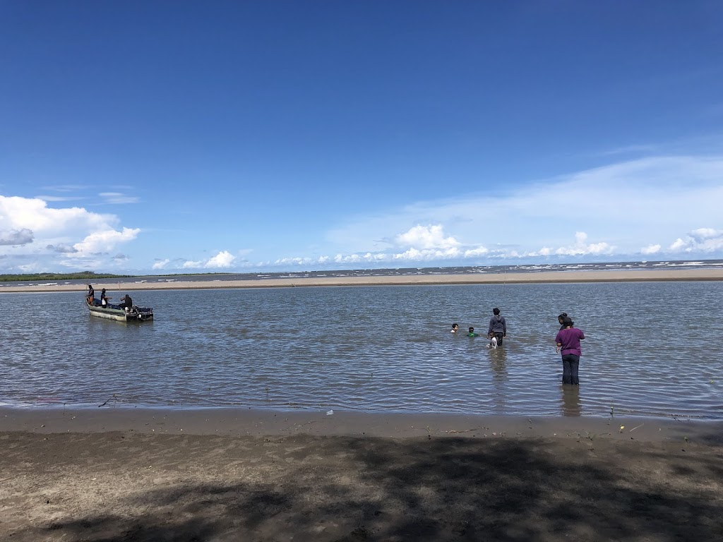 Pantai Balapis: Pesona Tersembunyi di Papua