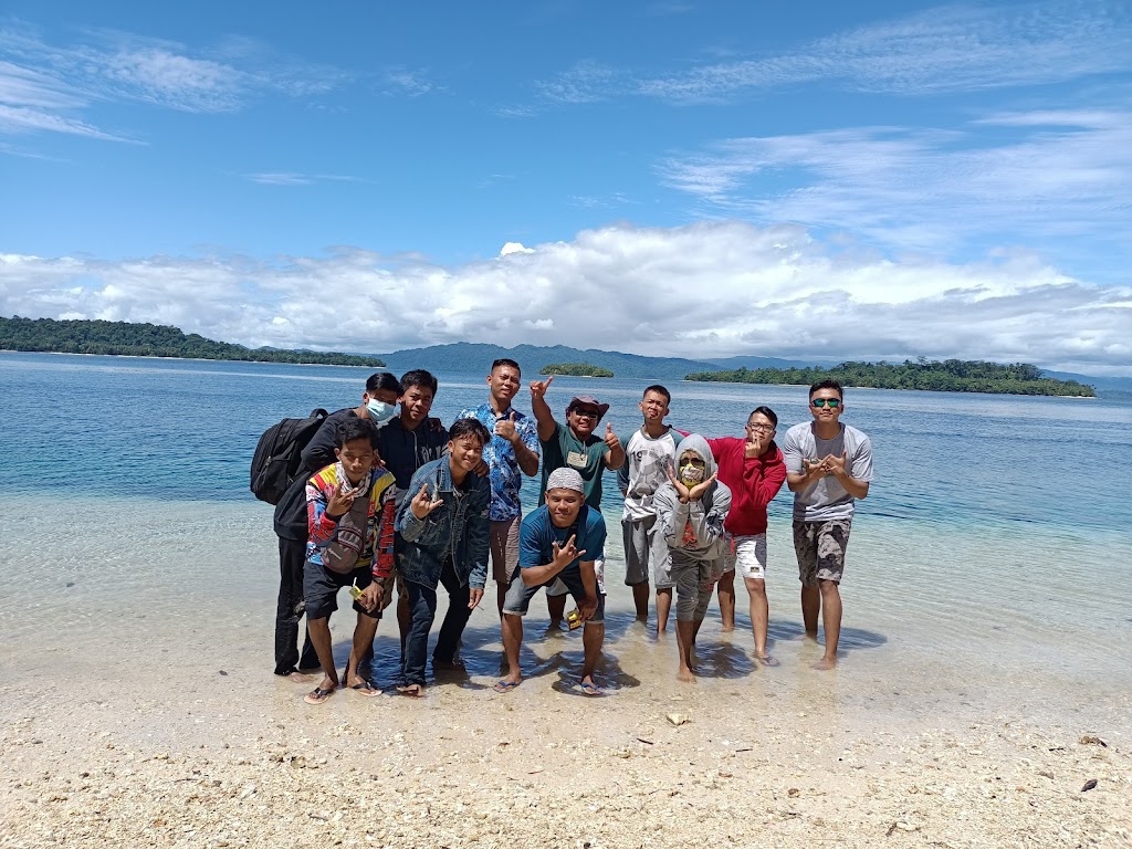 Mowirin Beach: Pesona Pantai Tersembunyi di Papua Tengah