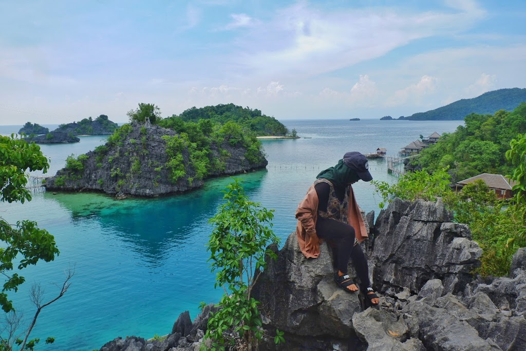 Pesona Tersembunyi Desa Labengki, Sulawesi Tenggara