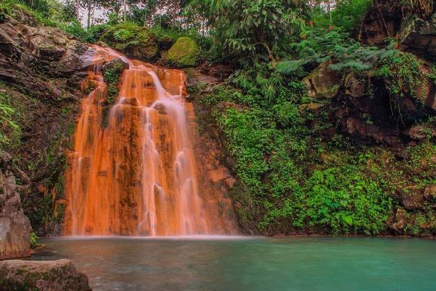 Curug Klenting Kuning: Pesona Air Terjun di Kabupaten Semarang