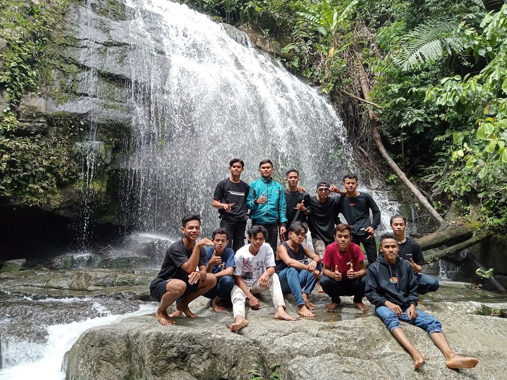 Jelajah Sulang Betung: Pesona Alam Tersembunyi di Kalimantan Barat