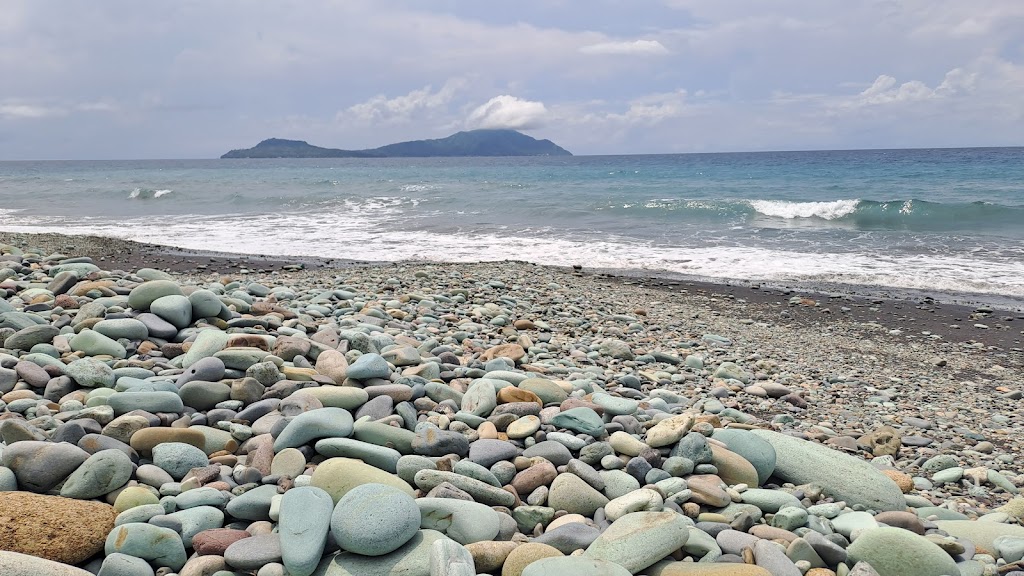 Pesona Pantai Batu Biru Ende: Pantai Eksotis di Nusa Tenggara Timur
