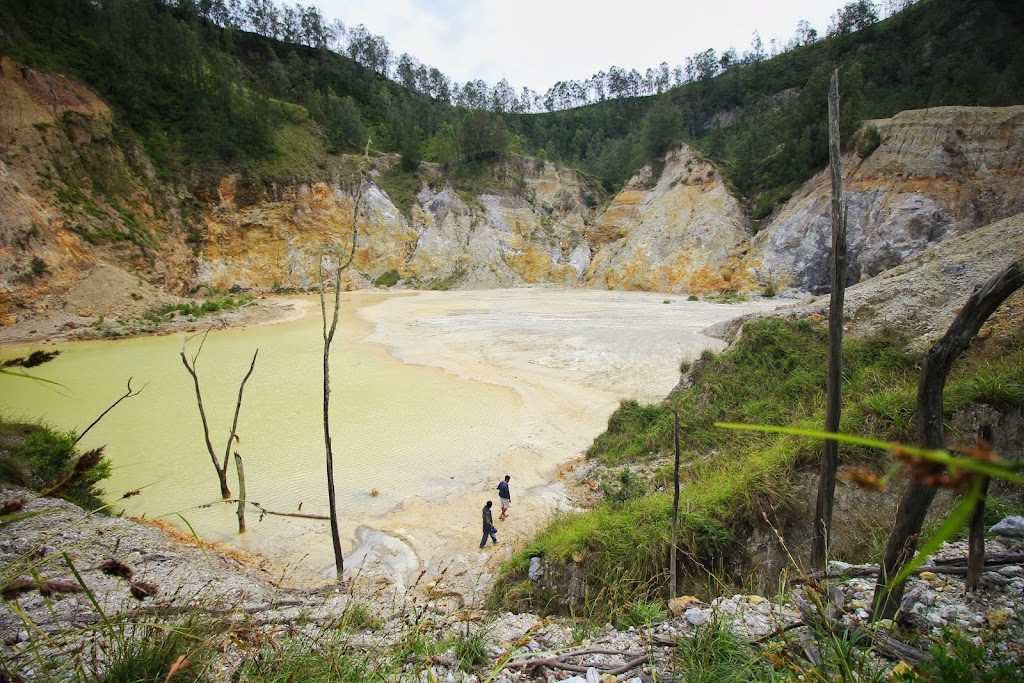Pesona Danau Wawomudha, Surga Tersembunyi di Ngada