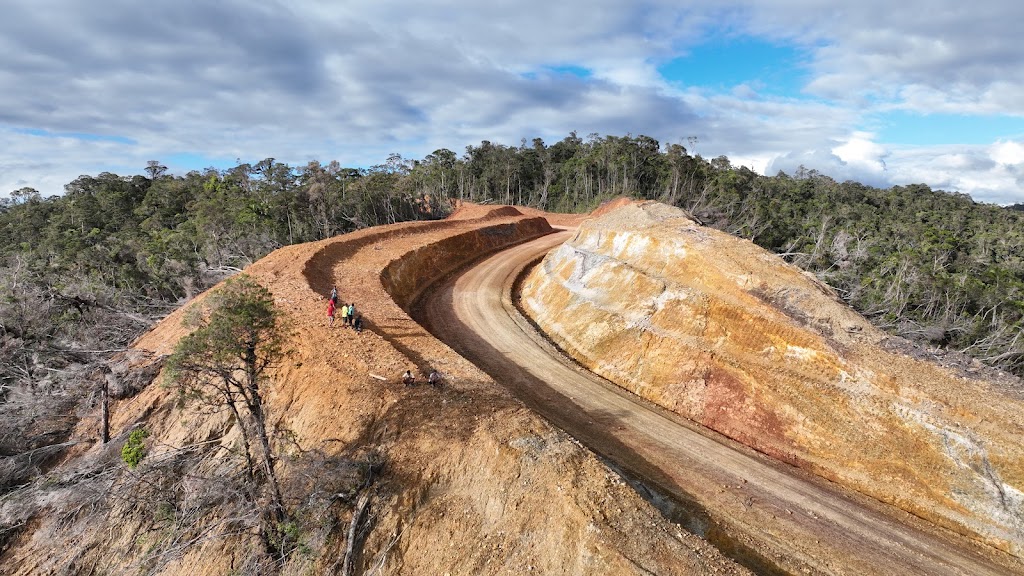 Puncak Kebar: Petualangan di Negeri Papua Barat