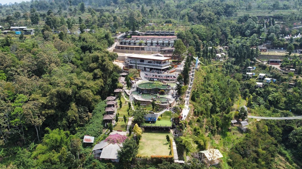 Umbul Sidomukti: Pesona Air Terjun di Kabupaten Semarang