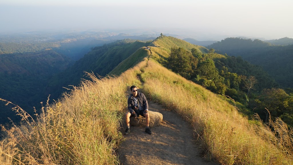Bukit Watu Jengger: Petualangan Menakjubkan di Mojokerto